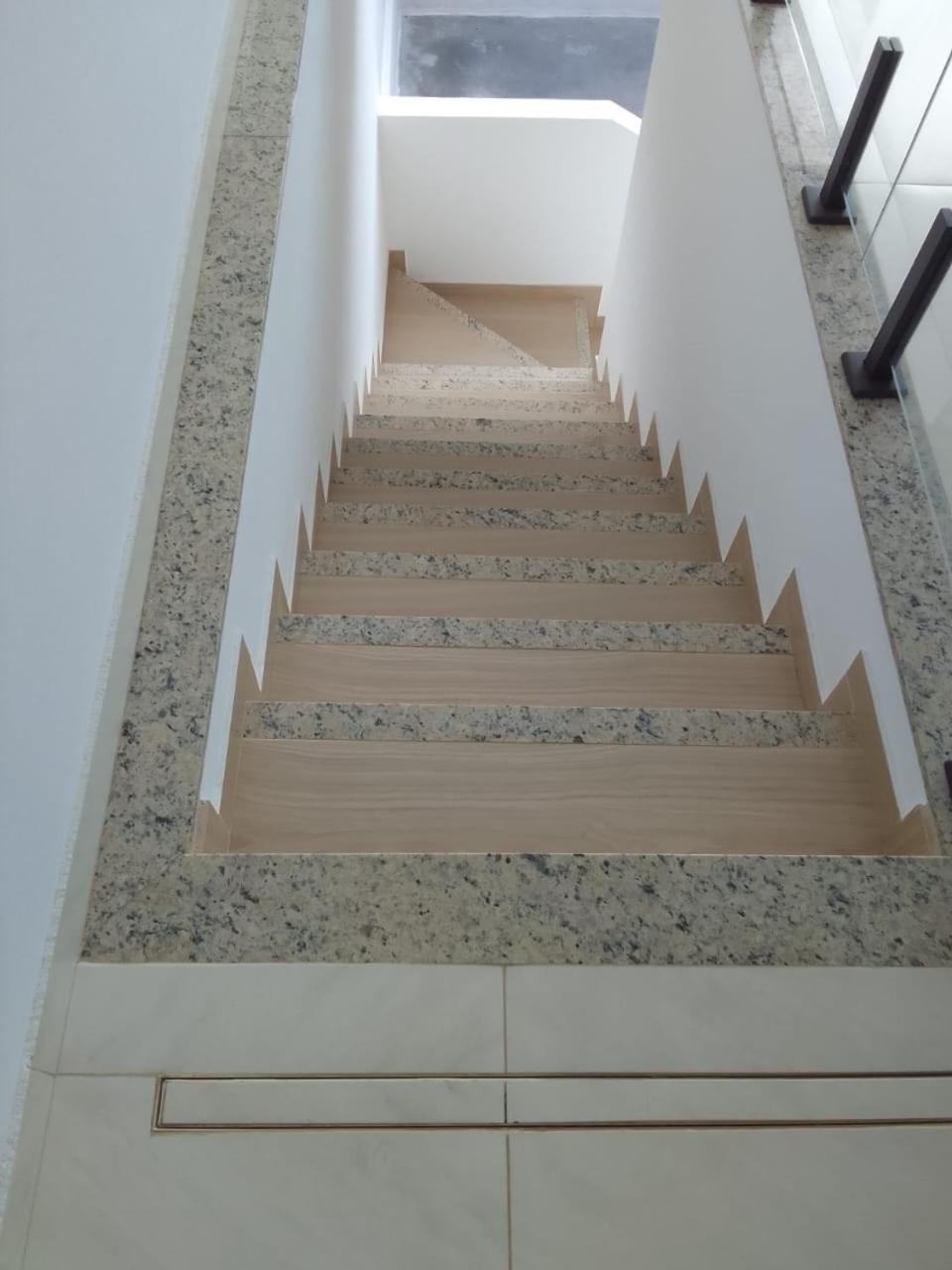 Cantinho Na Serra - Apartamento Santa Maria Madalena Kültér fotó