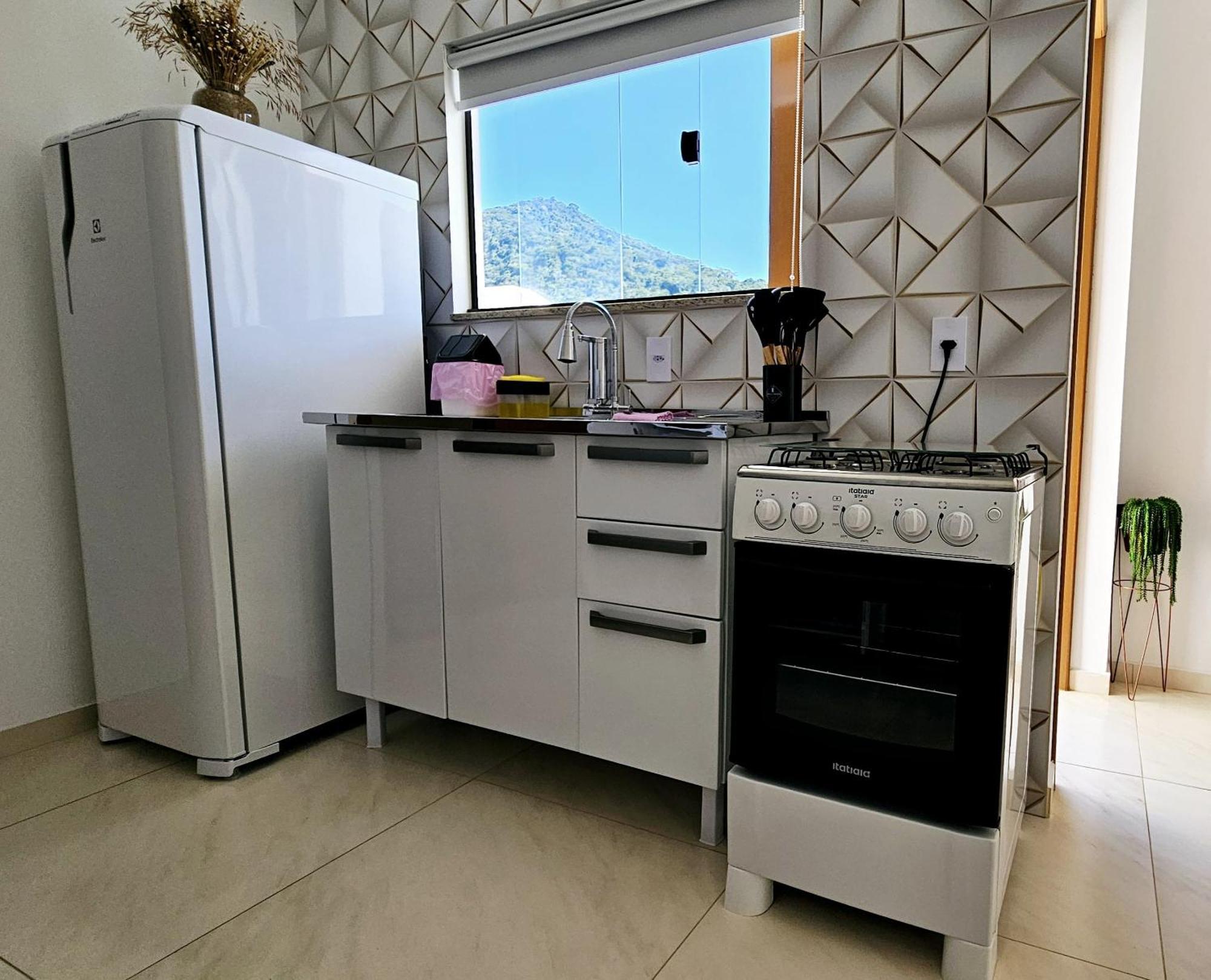 Cantinho Na Serra - Apartamento Santa Maria Madalena Kültér fotó